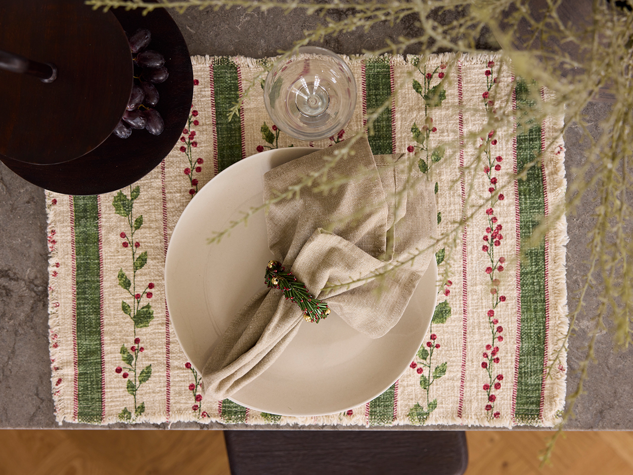 HOLMENS HÄRLIGA VINTER, 